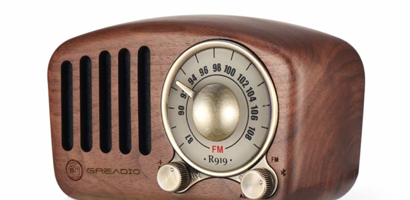 Vintage Radio/Bluetooth